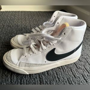 Nike Blazers Mid 77 Women